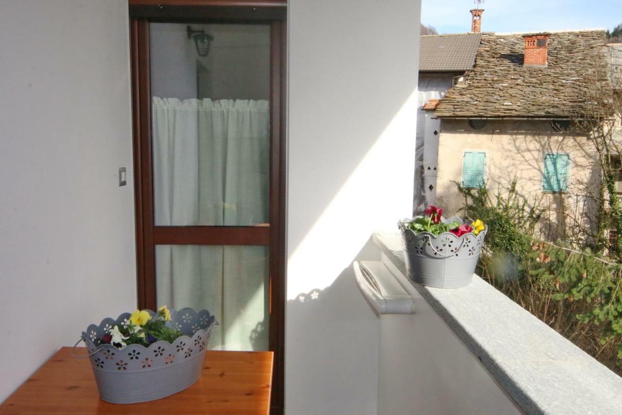 Albergo Ristorante Centro Vico Canavese エクステリア 写真